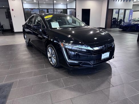 Used 2018 Honda Clarity Touring image 7