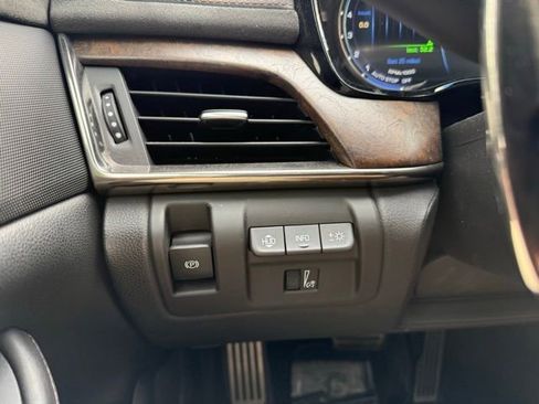 Used 2016 Cadillac CTS Performance RWD image 23
