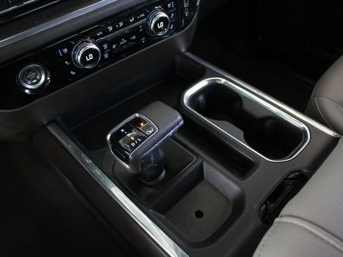 Used 2023 GMC Sierra 1500 SLT image 20