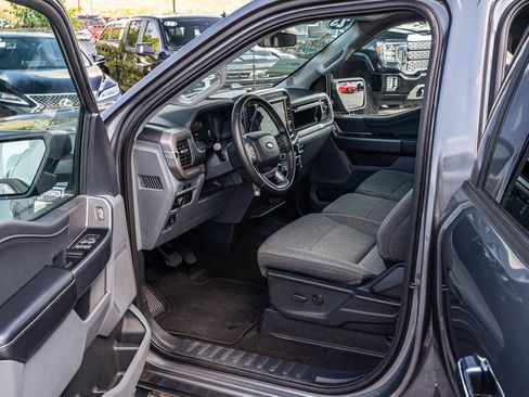Used 2025 Ford F150 XLT w/ Equipment Group 301A Standard AWD/4WD image 17