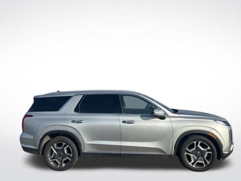 Used 2024 Hyundai Palisade Limited image 5
