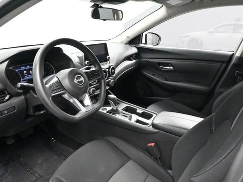 Used 2024 Nissan Sentra SV image 8