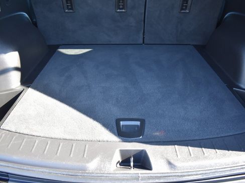 Used 2021 Chevrolet Blazer LT w/ LPO, Black Accent Package image 6