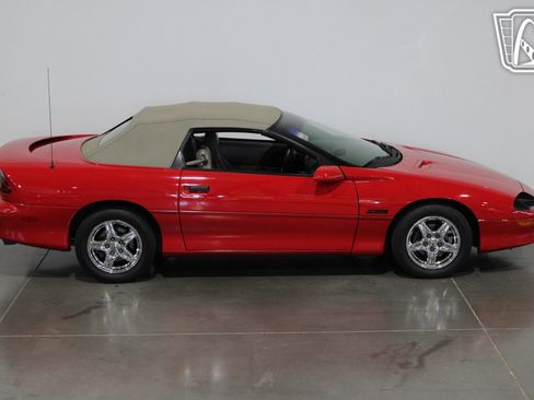 Used 1997 Chevrolet Camaro Z28 w/ Preferred Equipment Group 2 image 10