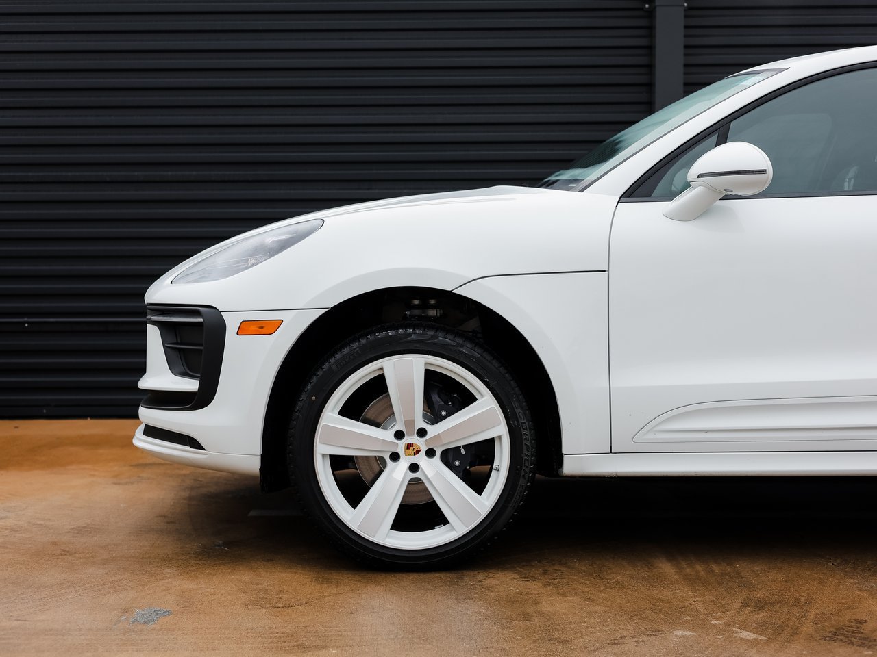 Certified 2026 Porsche Macan AWD/4WD image 11