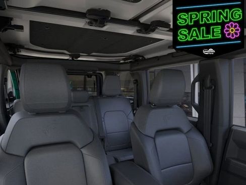 New 2025 Ford Bronco Badlands image 13