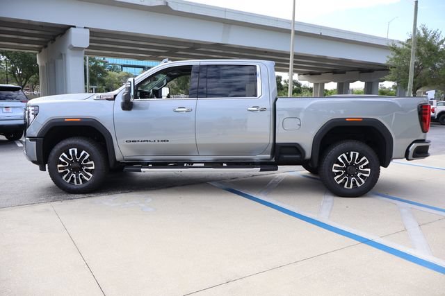 New 2026 GMC Sierra 2500 Denali w/ Denali Reserve Package AWD/4WD image 4
