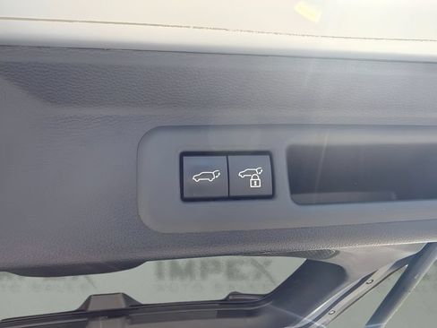 Used 2023 Toyota Sequoia Capstone AWD/4WD image 20