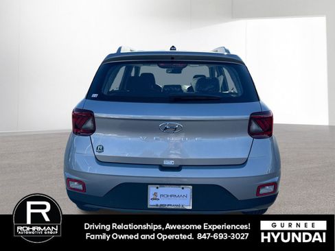New 2026 Hyundai Venue SEL image 8