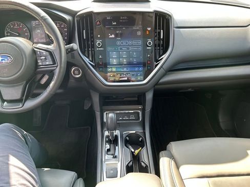 Used 2023 Subaru Ascent Onyx Edition Limited image 18