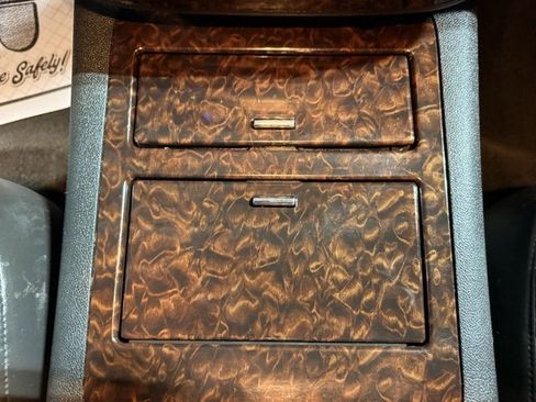 Used 2010 GMC Sierra 1500 Denali image 23