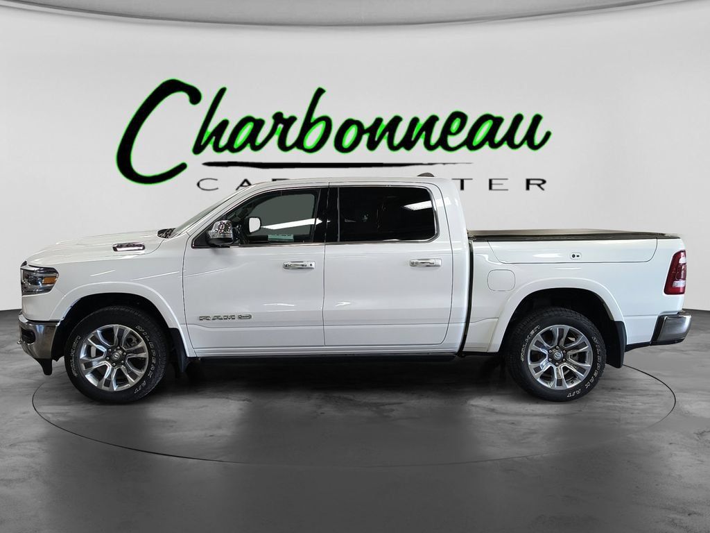 Used 2022 RAM 1500 Limited AWD/4WD image 2