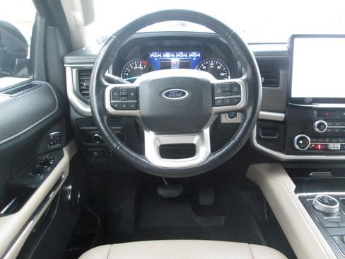 Used 2023 Ford Expedition Max XLT AWD/4WD image 21
