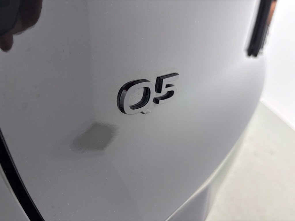 Used 2025 Audi Q5 Premium AWD/4WD image 13