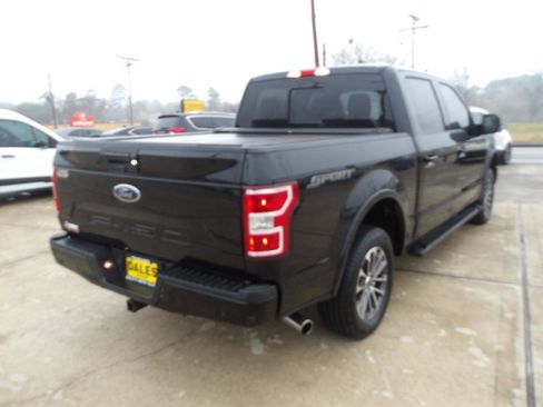 Used 2018 Ford F150 XLT w/ Equipment Group 302A Luxury image 11