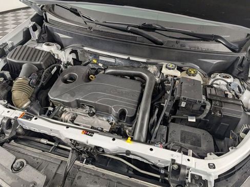 Certified 2023 Chevrolet Equinox LT w/ Driver Convenience Package image 36