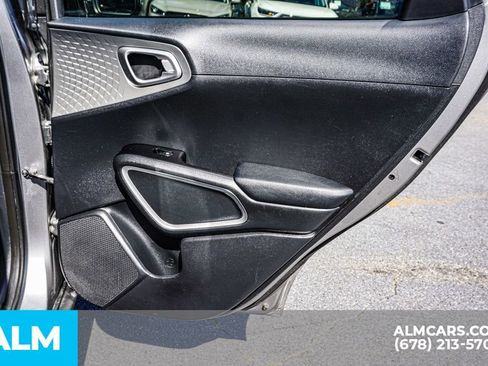 Used 2023 Kia Soul LX image 51