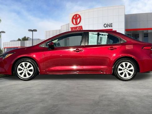 Used 2024 Toyota Corolla LE image 9