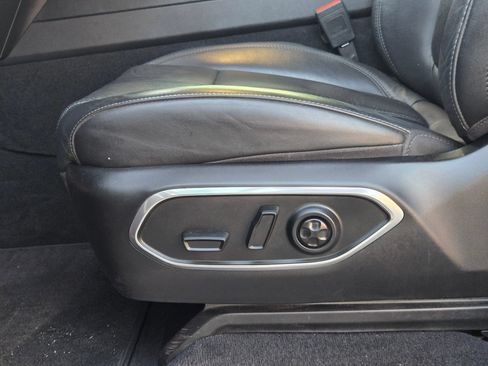 Used 2022 Jeep Wagoneer Series II AWD/4WD image 23