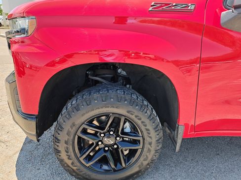 Used 2021 Chevrolet Silverado 1500 LT Trail Boss AWD/4WD image 10