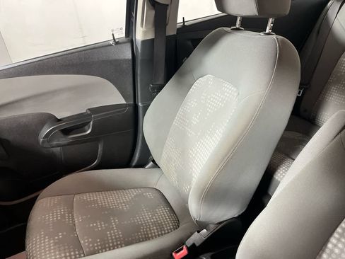 Used 2017 Chevrolet Sonic LS image 24