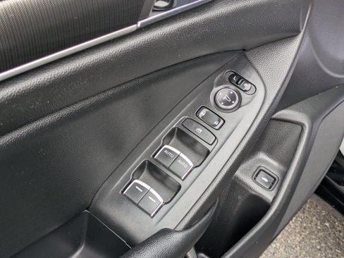 Used 2021 Honda Accord Sport Special Edition image 12