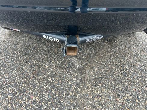 Used 2018 Dodge Journey SE w/ Blacktop Package FWD image 23
