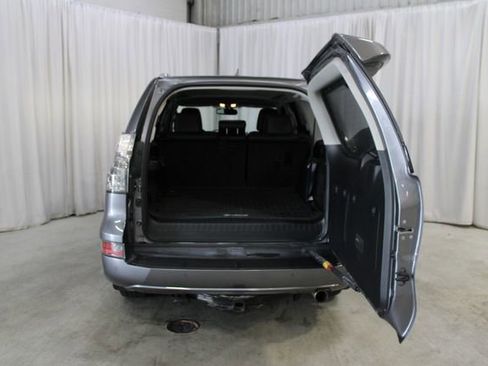 Used 2018 Lexus GX 460 Luxury AWD/4WD image 34