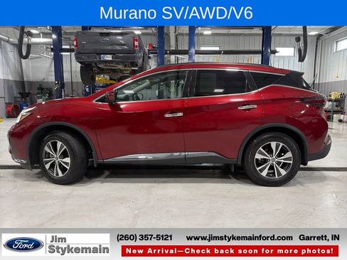 Used 2022 Nissan Murano SV AWD/4WD image 2