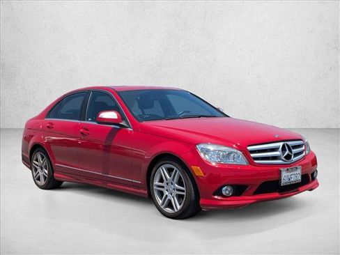Used 2009 Mercedes-Benz C 350 Sport image 3