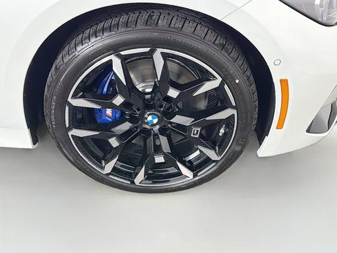 New 2026 BMW 330i xDrive Sedan w/ M Sport Package AWD/4WD image 35