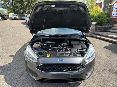Used 2016 Ford Focus SE image 12