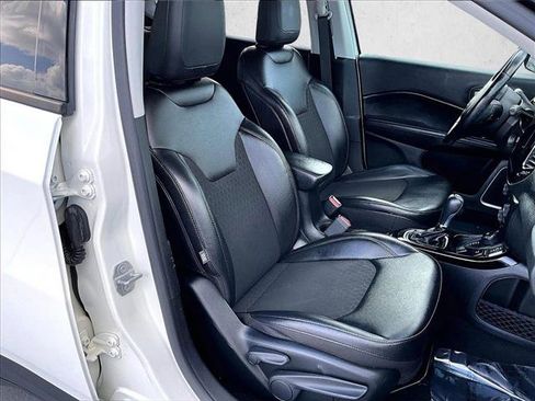 Used 2020 Jeep Compass Altitude image 9