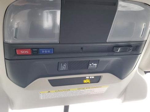 Certified 2022 Subaru Impreza 2.0i Premium image 18