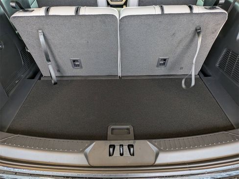 New 2026 Ford Explorer Active w/ Active Comfort Package image 7