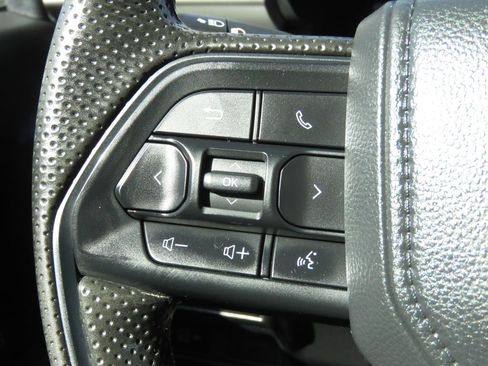 Used 2024 Toyota Tacoma SR RWD image 21