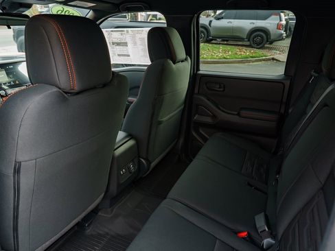 New 2026 Nissan Frontier PRO-4X w/ Pro-4x Convenience Package image 25