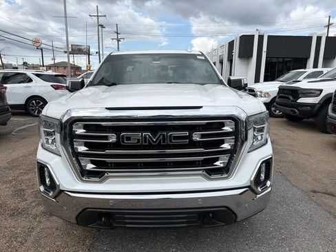 Used 2020 GMC Sierra 1500 SLT RWD image 2
