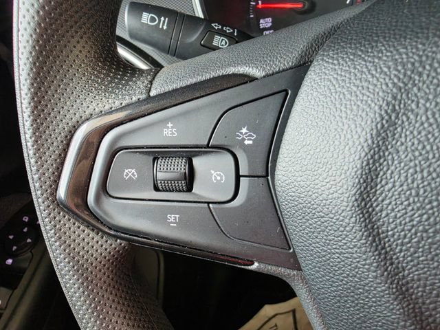 Used 2023 Chevrolet TrailBlazer LT FWD image 34