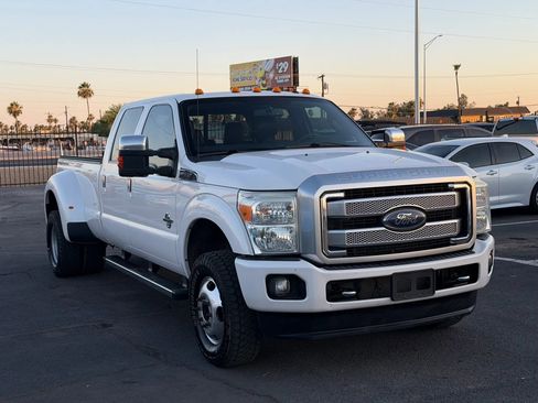 Used 2015 Ford F350 Platinum AWD/4WD image 14