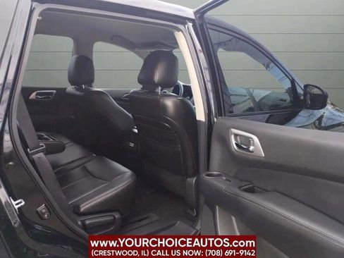 Used 2013 Nissan Pathfinder SL image 16