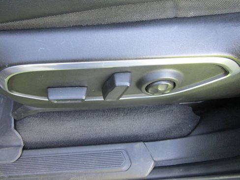 Used 2022 Jeep Wagoneer Series III AWD/4WD image 27