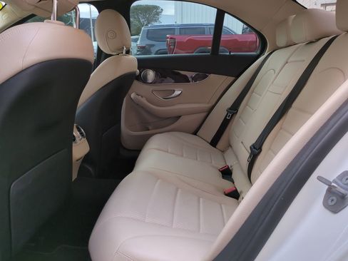 Used 2020 Mercedes-Benz C 300 Sedan image 13