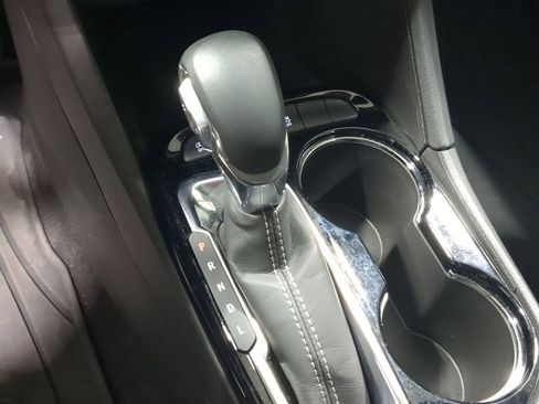 Used 2025 Buick Encore GX Sport Touring w/ Comfort Package image 43