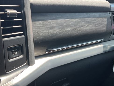 New 2025 Ford F150 Lariat w/ Equipment Group 502A High image 12