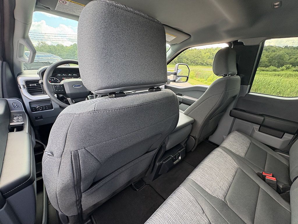 New 2026 Ford F250 XLT AWD/4WD image 19