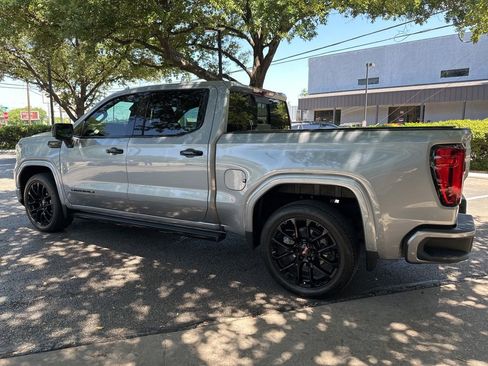 Used 2024 GMC Sierra 1500 Denali w/ Technology Package AWD/4WD image 5