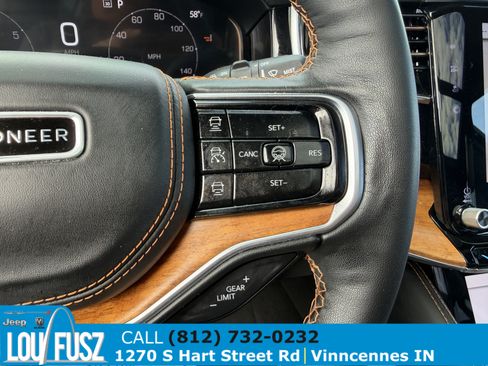 Used 2024 Jeep Grand Wagoneer Series III w/ Flexible Seating Group AWD/4WD image 26
