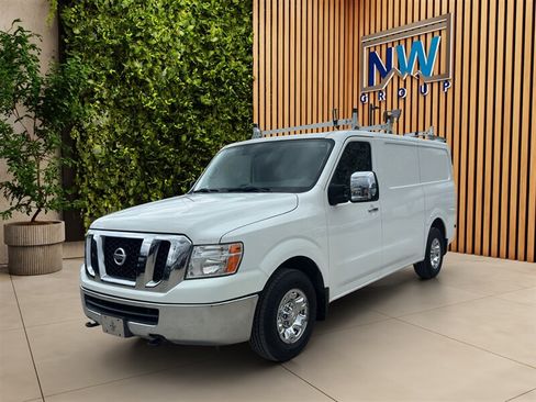 Used 2019 Nissan NV 3500 SL w/ Navigation Package RWD image 3