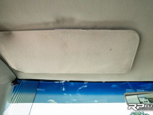 Used 1994 Chevrolet Silverado 1500 2WD Regular Cab image 74